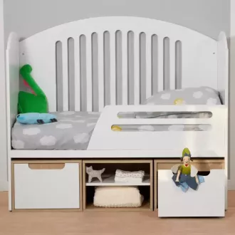 Komplettes, sich entwickelndes Babyzimmer, geeignet für behinderte Eltern